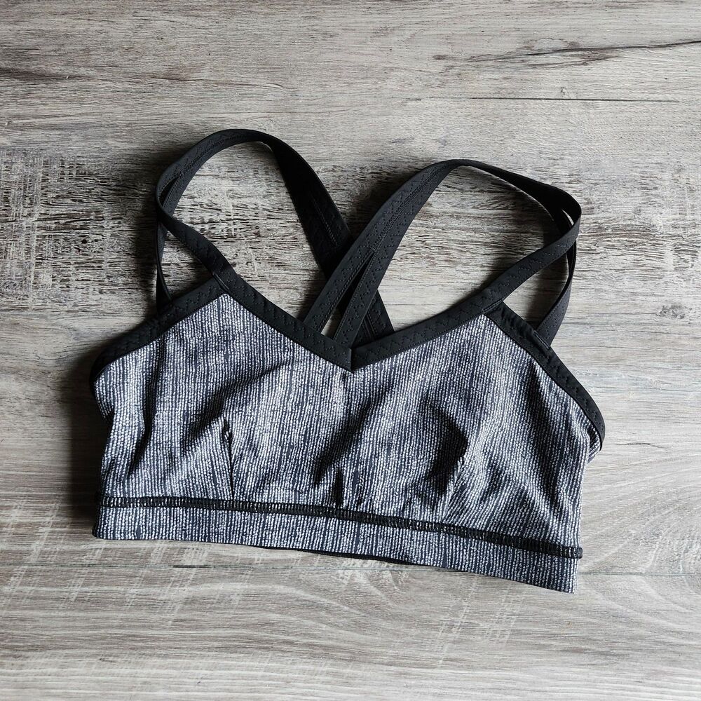 (4) Lululemon sports bra
